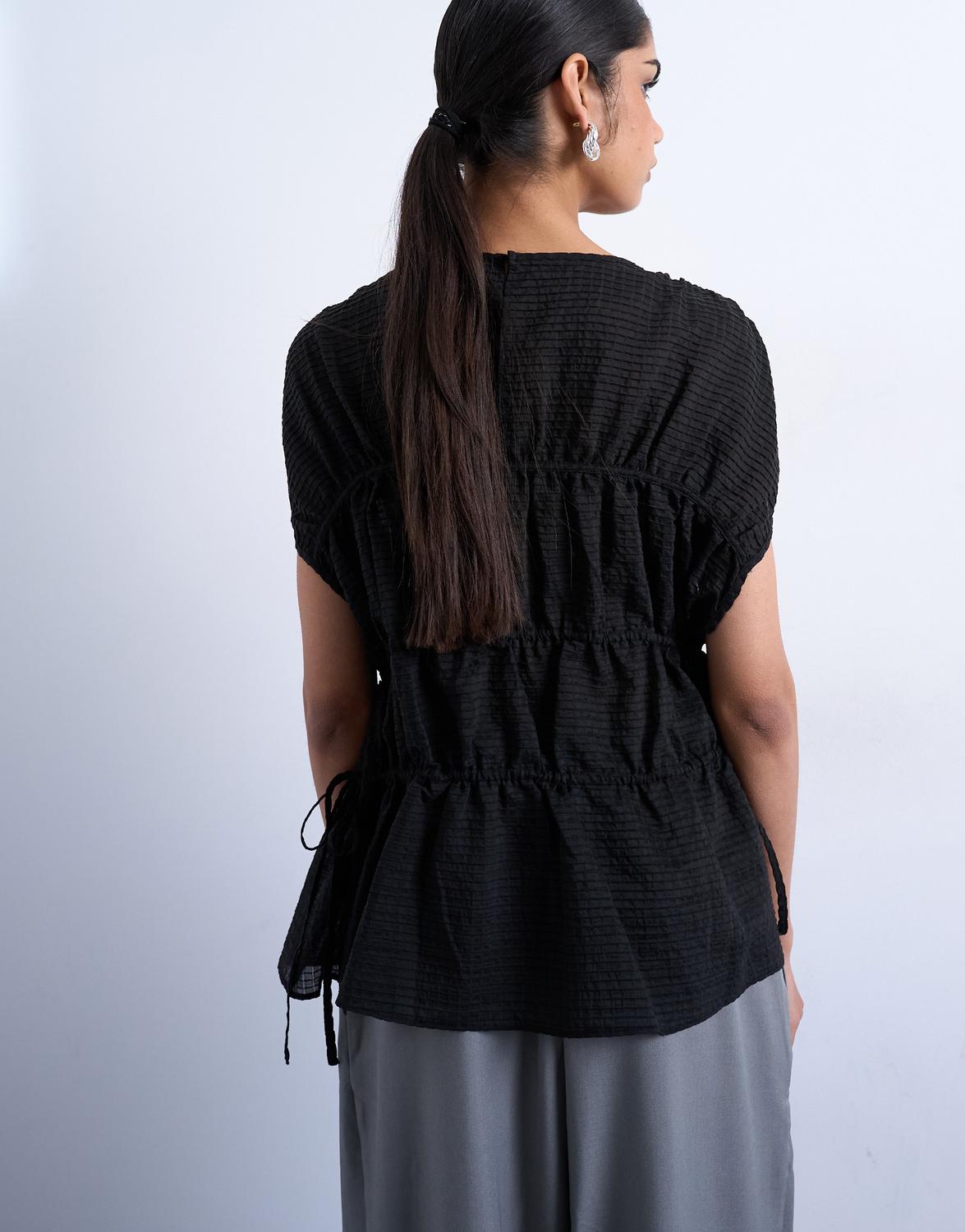 TSENA RUFFLED TOP